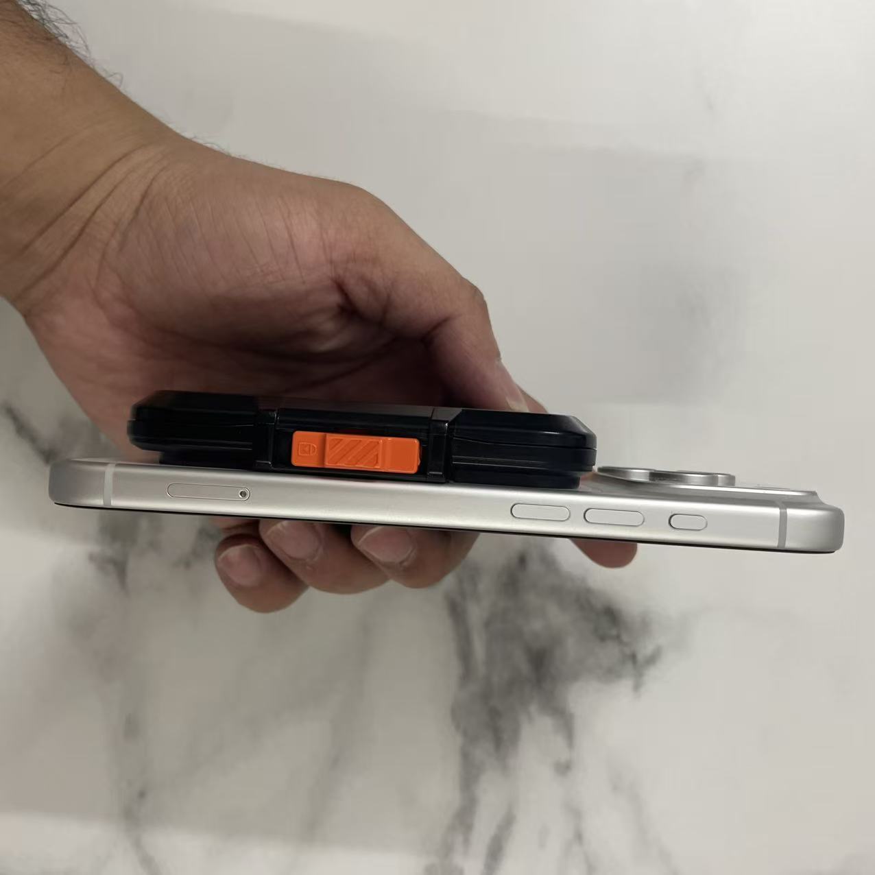 Carteira Magnética Spigen para - Heavy Equipment Bucket avaliação e preço